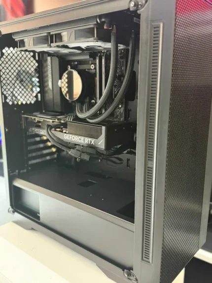 Calculator Gaming Ryzen 7 9800X3D | RTX 5070 12GB | 32GB DDR5 | SSD 1TB