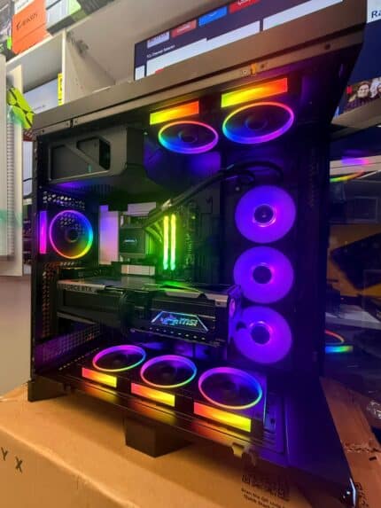 Calculator Ryzen 9950X3D / Carcasa Tryx Luca L70/ Placa video  RTX 5070TI/ Memorie RAM 32GB DDR5 / Tva 21% / Garantie 24/36 luni!