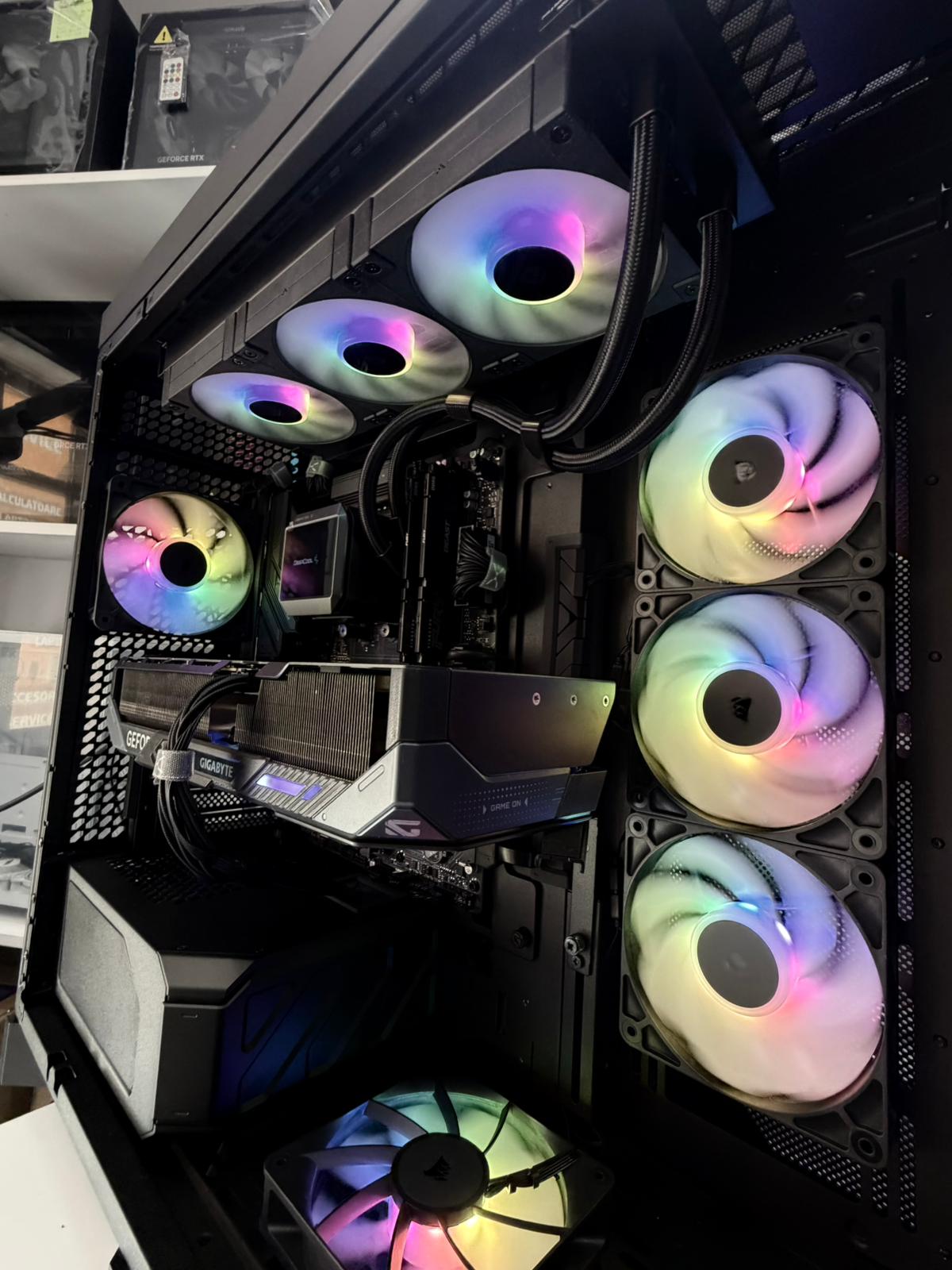 WhatsApp Image 2026-03-24 at 10.44.46 (2) PC Ryzen™ 9 9950X3D,Memorie RAM 32GB 6000 mt/s,Video RTX 5090,Crucial SSD 2TB Pci 5.0,Garantie,TVA! - imagine 1