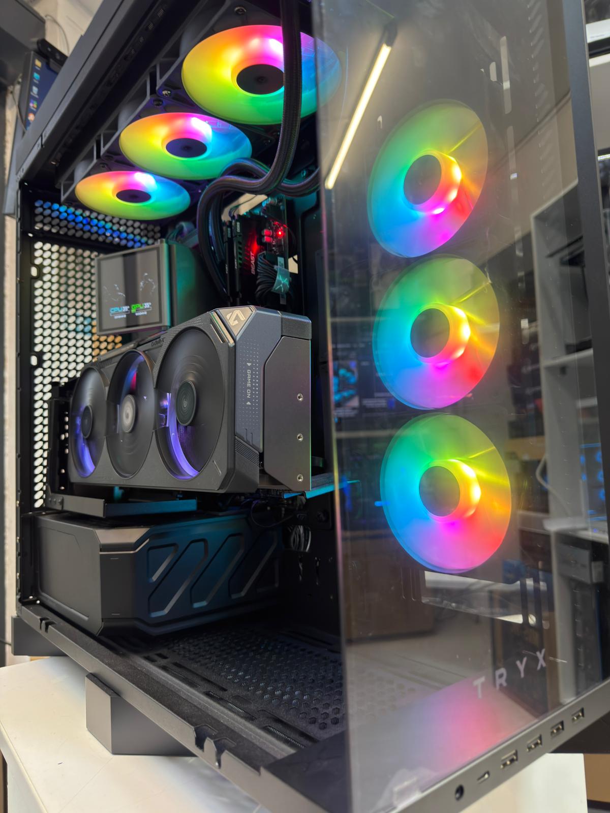 WhatsApp Image 2026-05-12 at 16.30.01 PC Ryzen 9 9950X3D X870 RAM 32GB RTX5070Ti, SSD 1TB,Rate,Tva,Garantie - imagine 1