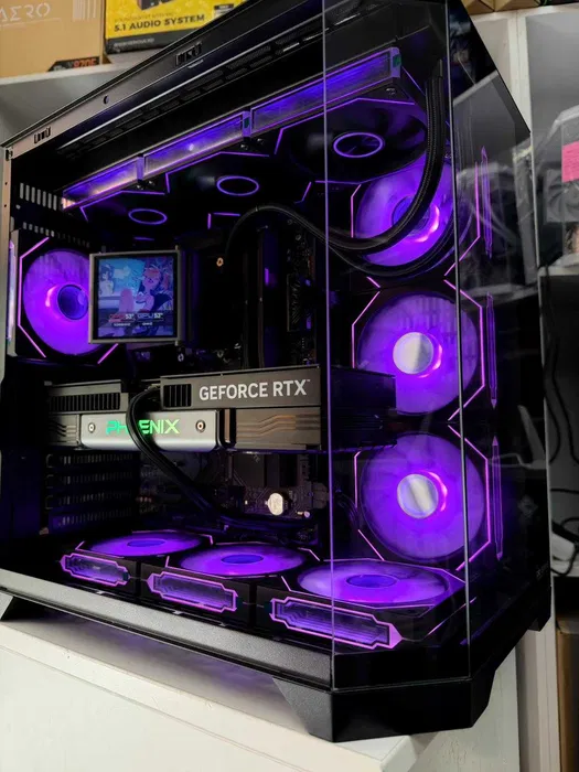 image (2) PC Gaming Ryzen 9 9950X3D /RTX 5080 /32GB, SSD 2TB/ RATE-Garantie TVA - imagine 1