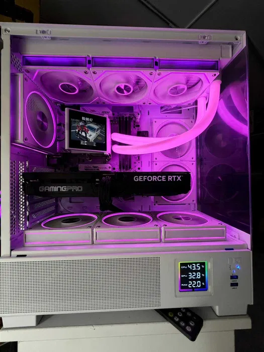 image (2) PC Ryzen 9 9950X3D /RTX 5080/32GB, SSD 2TB/ RATE-Garantie 3ANI, TVA! - imagine 1