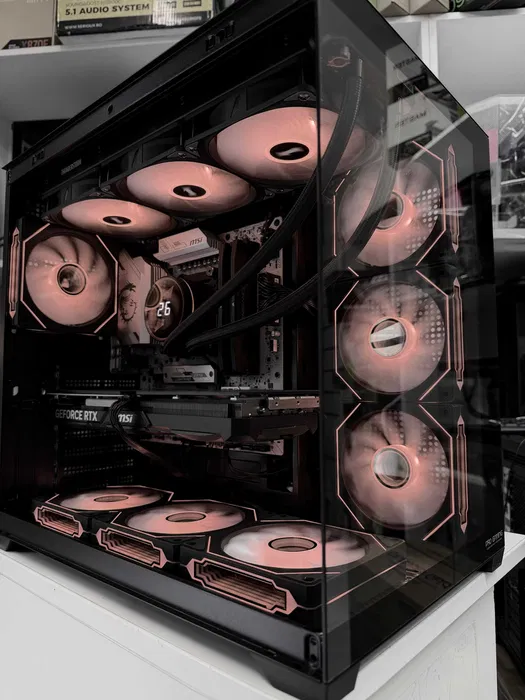 image (7) PC Gaming Ryzen 5 9600X /RTX 5060TI/32GB, SSD 1TB/ RATE-Garantie TVA - imagine 1