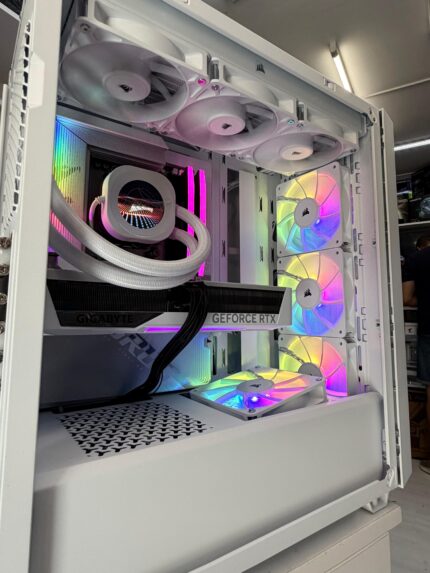 PC Ryzen™ 7 9800X3D/B650E Stealth/RTX 5070/32GB/750W /Garantie/TVA